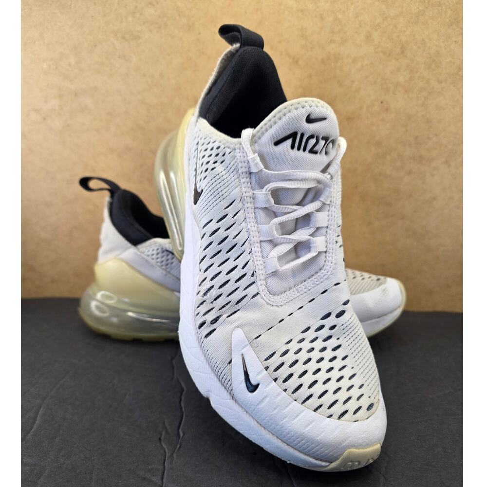 Nike Air Max 270 sneakers Women's Size 7.5